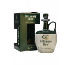 Tullamore Dew Irish Whiskey in porseleinen karaf